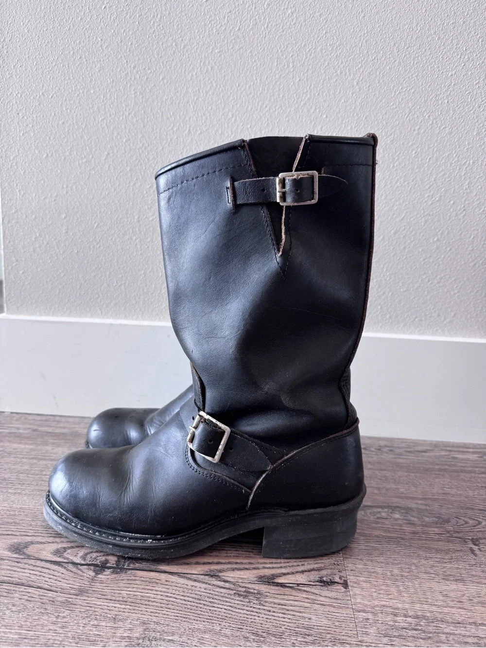 Vintage Black Leather Engineer Boots 8D Men’s fits like 9-9.5 Women’s